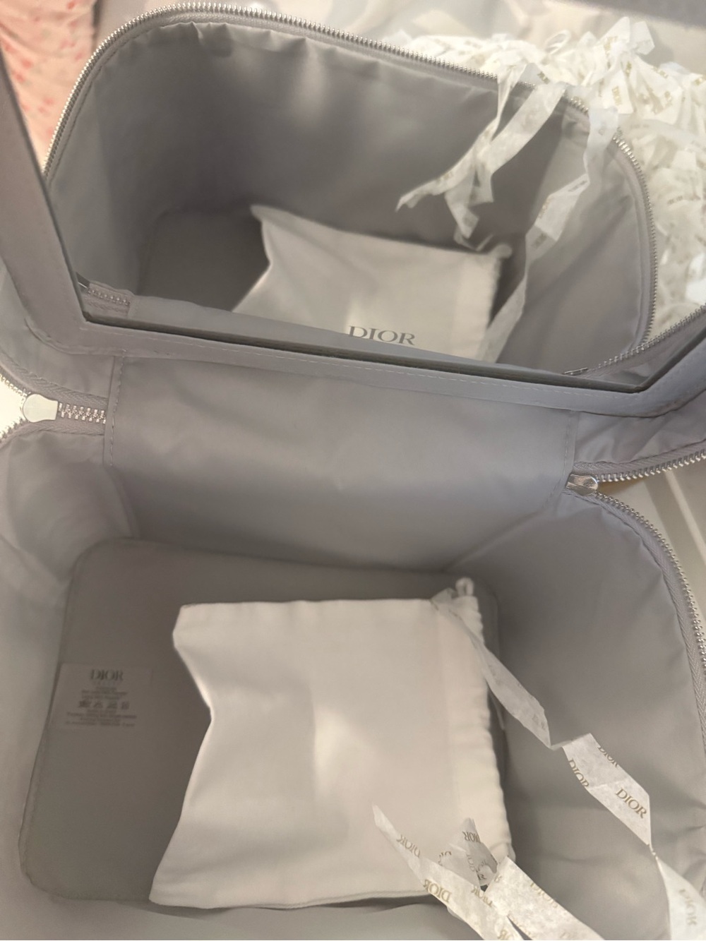 Dior Blue Big Toile Cosmetic Case - Around the World - Picture 5 of 6